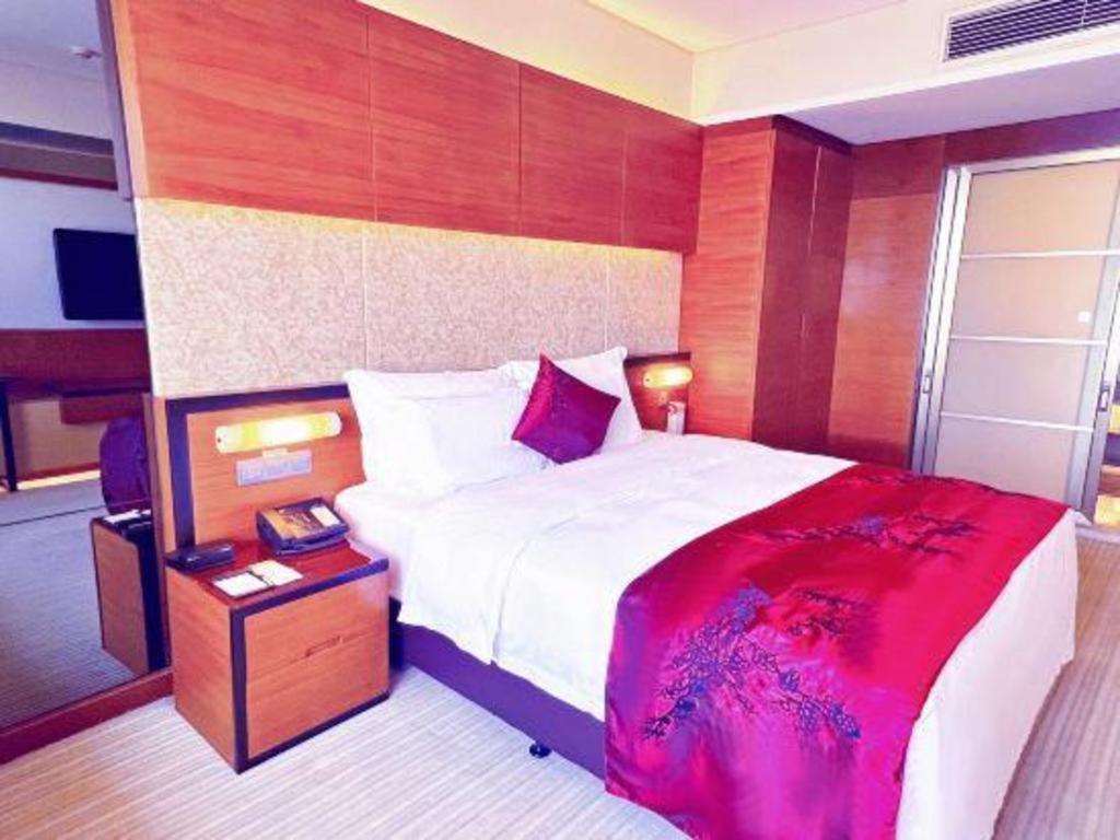Grand View Hotel Tientsin Esterno foto